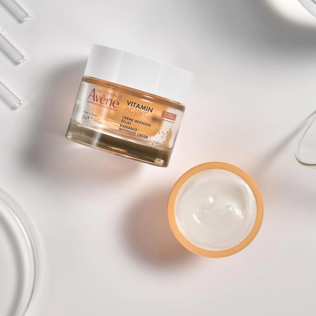 Avène Vitamin Activ Cg Radiance Intensive Cream 50ml product-in-use